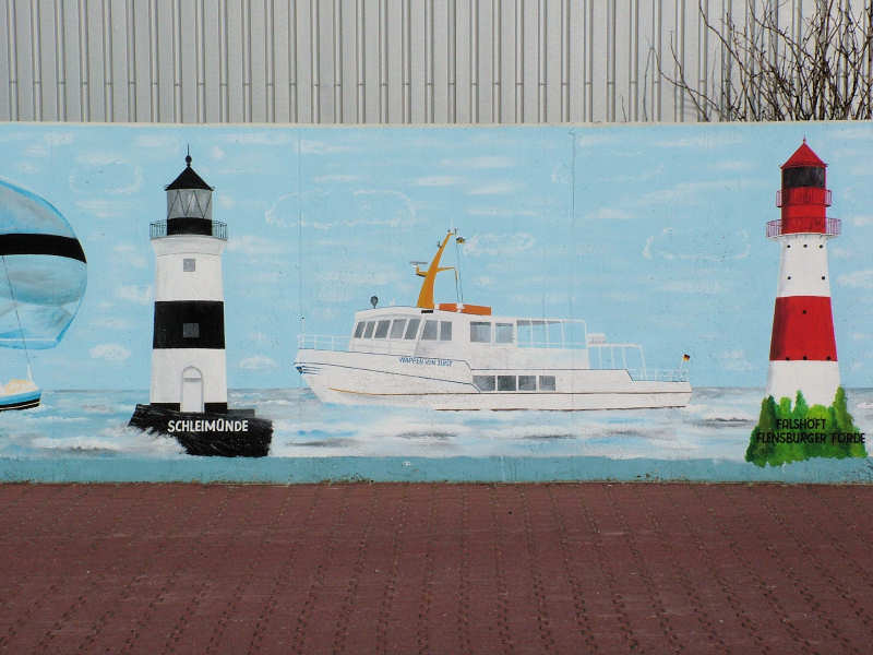 Wilfried Schlegel - Verschiedene Motive an der Hafenmauer (2006)