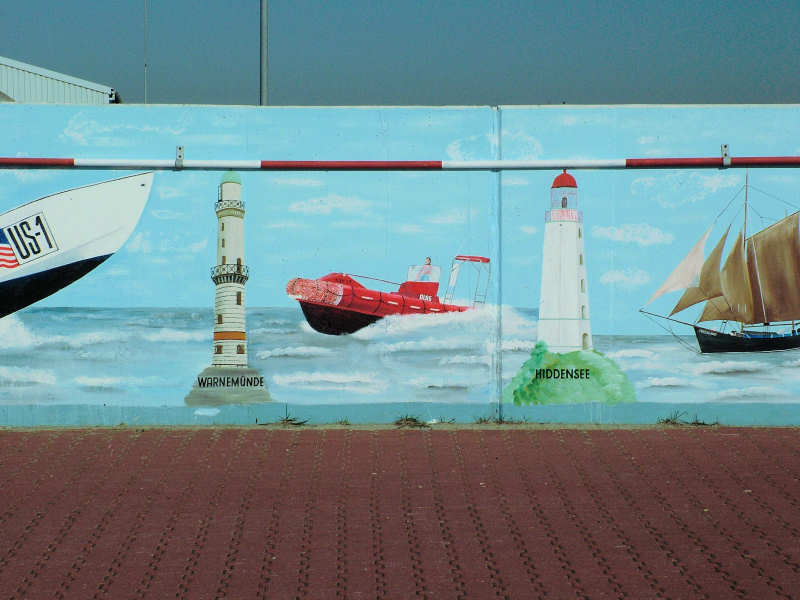 Wilfried Schlegel - Verschiedene Motive an der Hafenmauer (2006)