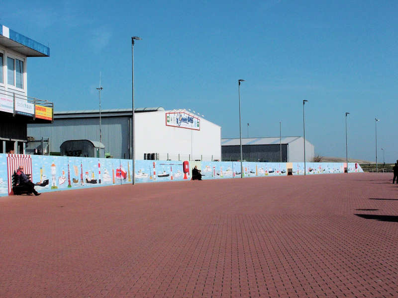 Wilfried Schlegel - Verschiedene Motive an der Hafenmauer (2006) Wilfried Schlegel - Verschiedene Motive an der Hafenmauer (2006)