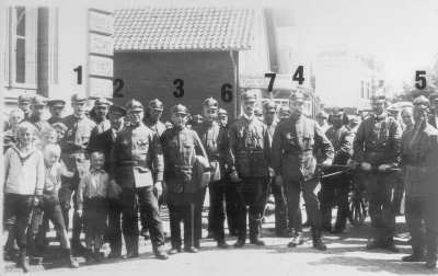 Brikettbrand in der Kohlenhandlung Rahs & Eilts, Kampstr. 9.