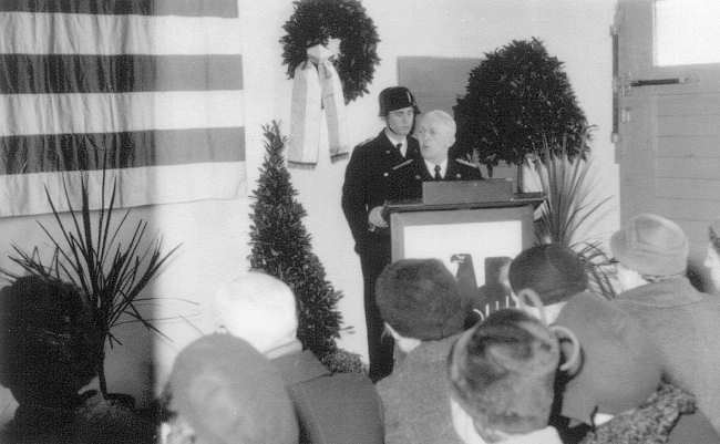 Einweihung der Ehrentafel am 05.05.1957