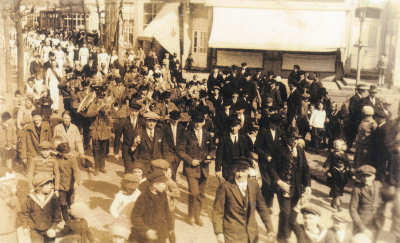 Großer Umzug mit der freien "Turnerschaft" Norderney - ca. 1926