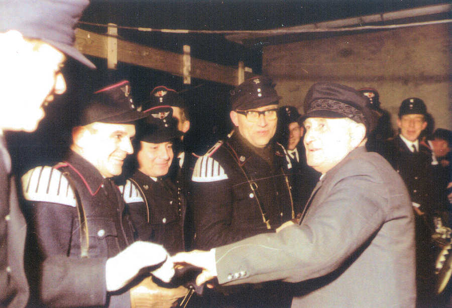 Großer Fackelzug für Jan Holtkamp - 1969 Großer Fackelzug für Jan Holtkamp - 1969