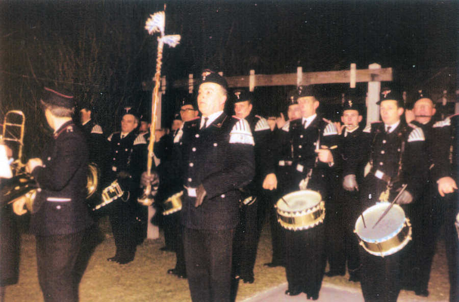 Großer Fackelzug für Jan Holtkamp - 1969 Großer Fackelzug für Jan Holtkamp - 1969