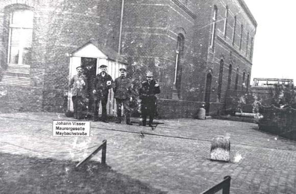 Wachpostenunterstand an der Kaserne