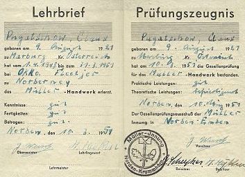 Claus Pugatschov erhält seinen Meisterbrief am 23. Juli 1954. Claus Pugatschov erhält seinen Meisterbrief am 23. Juli 1954.