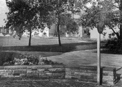 reizvolle Parkanlage